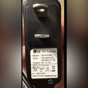 LG Phone AC Adaptor TA-POIWS Wall
Charger 5V 1A, 6 Feet Long